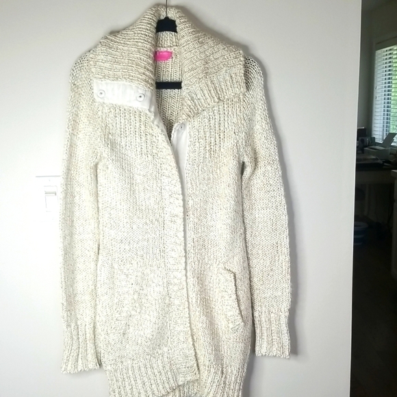 BCBG girls Mid length Cardigan with sparkle thread sz small - Picture 1 of 6
